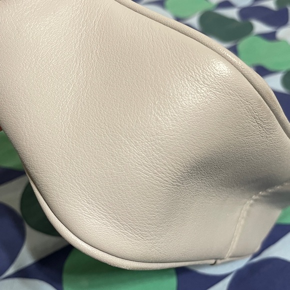 Marc Jacobs Grey Leather Camera Bag - Picture 13 of 15